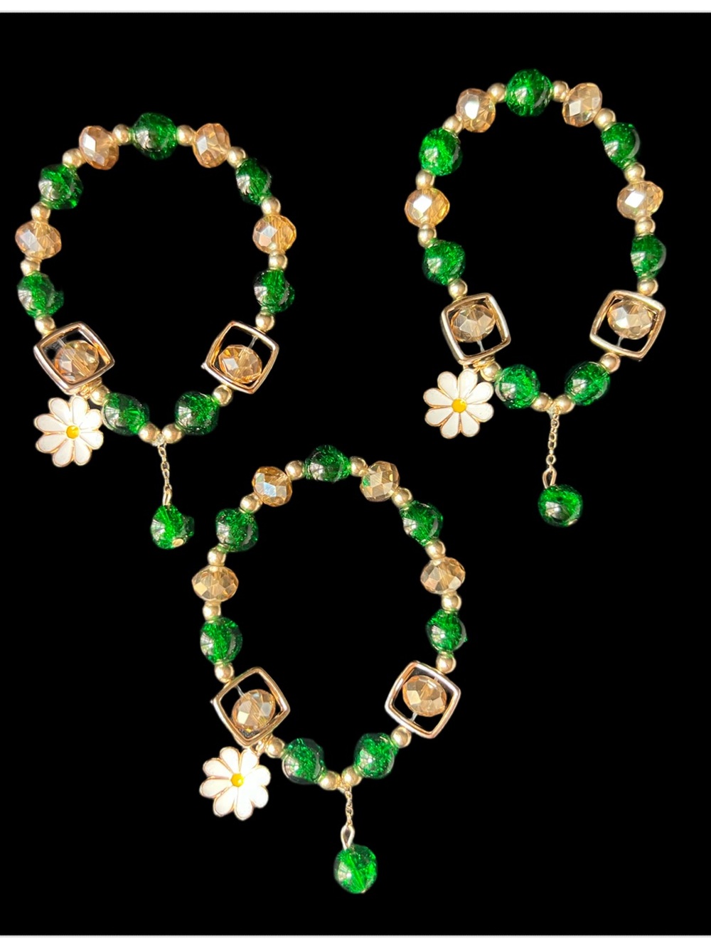Beaded Green & Gold Daisy Charm Bracelet